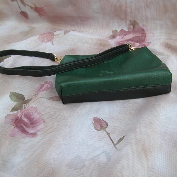 NWT 2 Tone Faux Leather Bag by D. Kelly Japan (made in China) - Picture 8 of 13